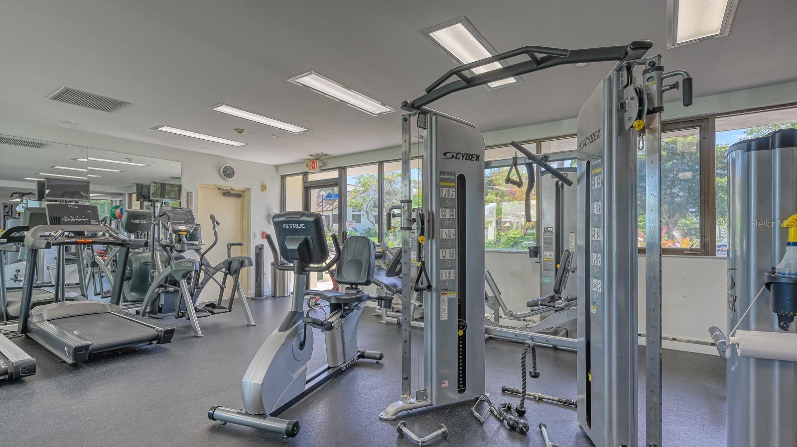 1932 HARBOURSIDE DR #254