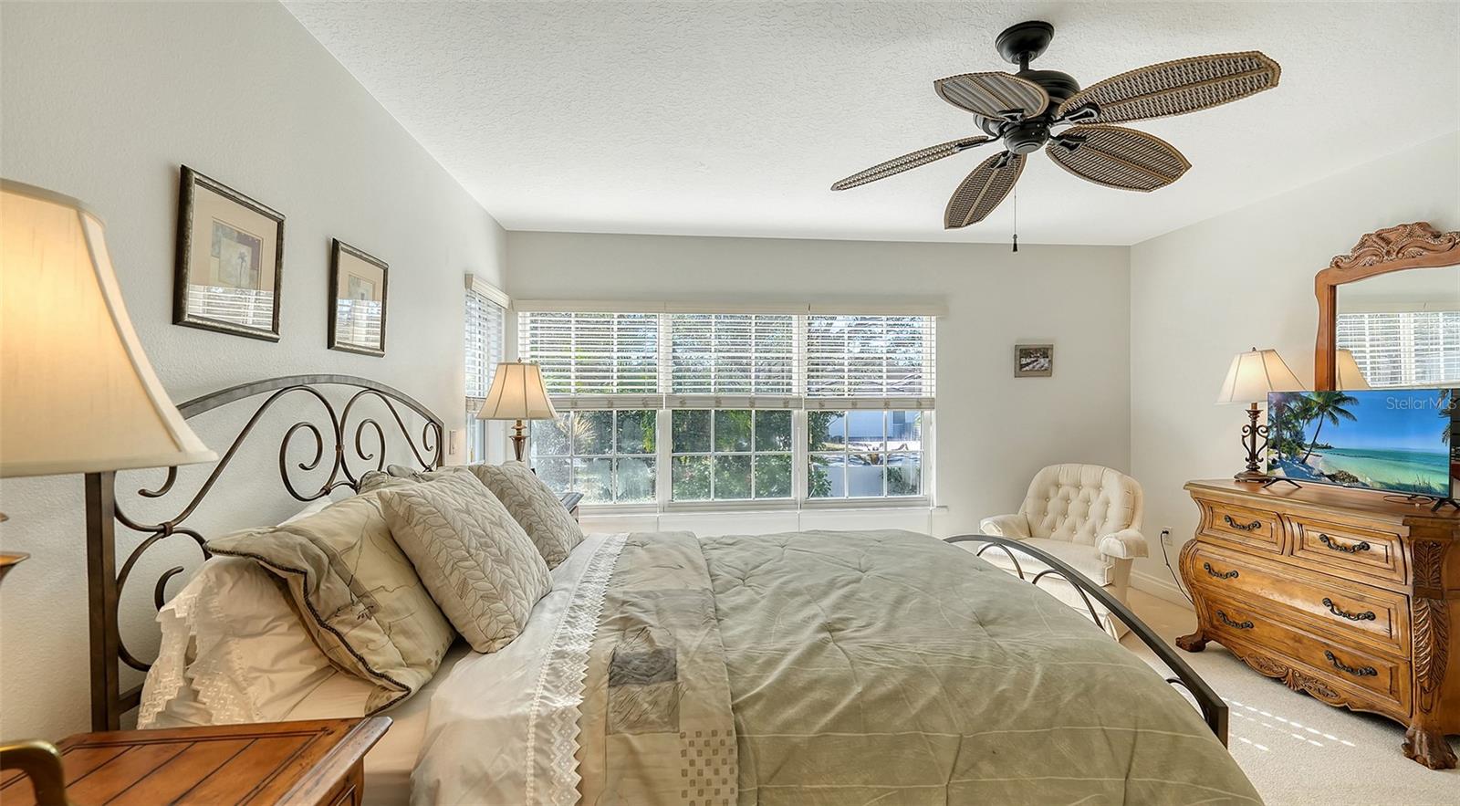 3465 WINDING OAKS DR #33