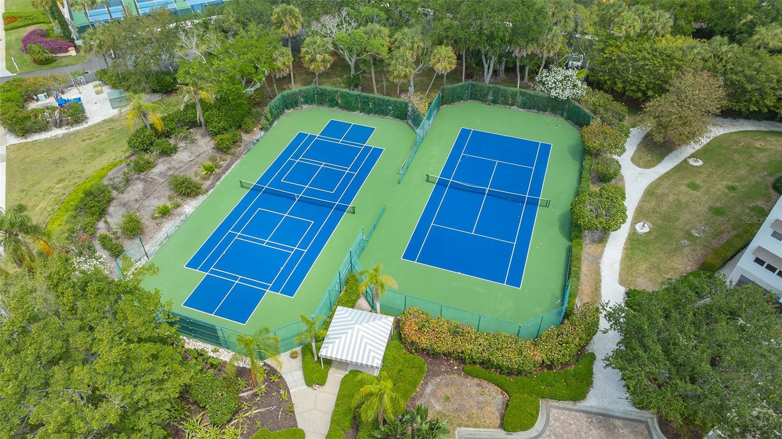 2450 HARBOURSIDE DR #234