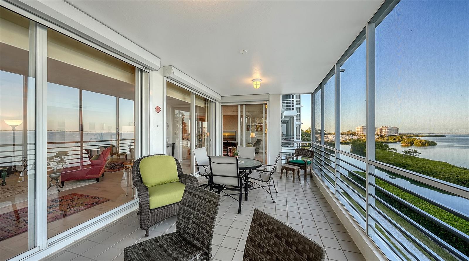 2450 HARBOURSIDE DR #234