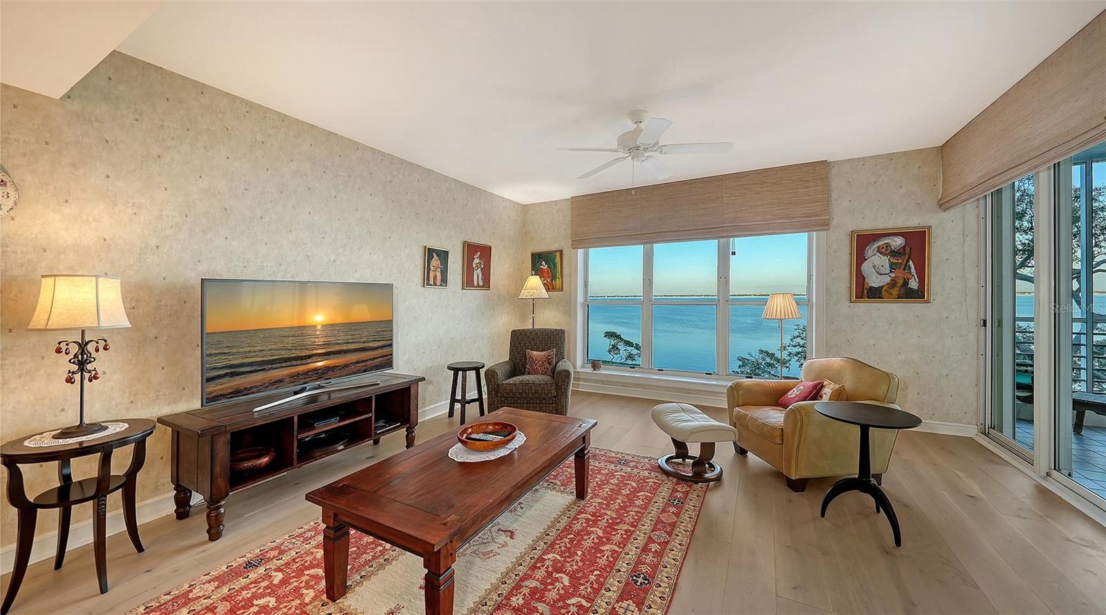 2450 HARBOURSIDE DR #234