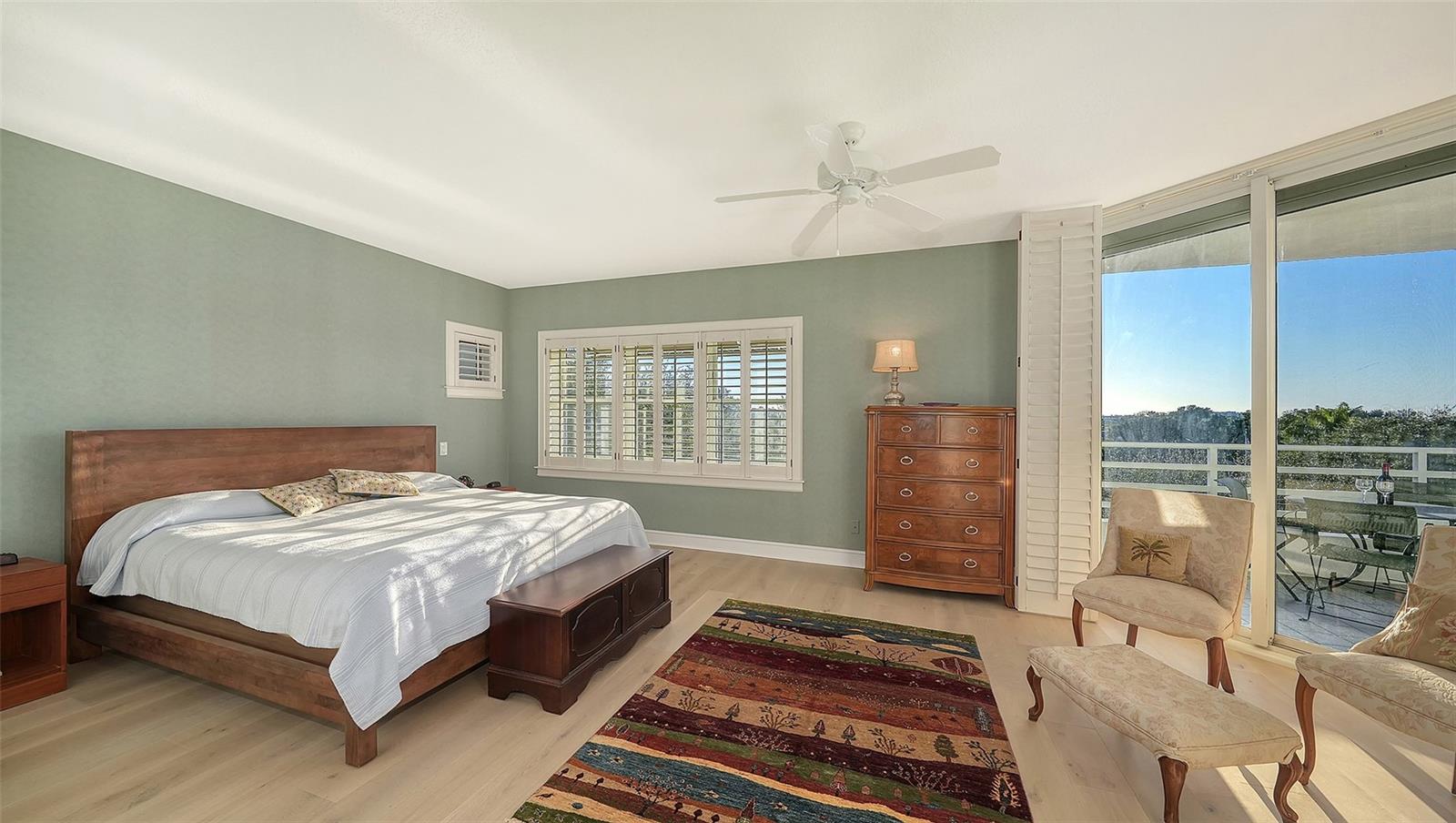 2450 HARBOURSIDE DR #234