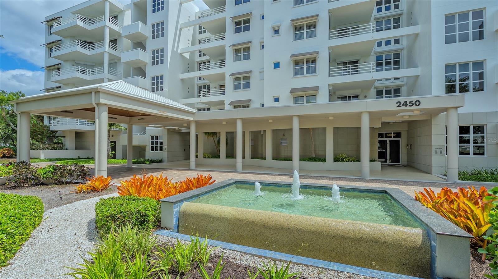 2450 HARBOURSIDE DR #234
