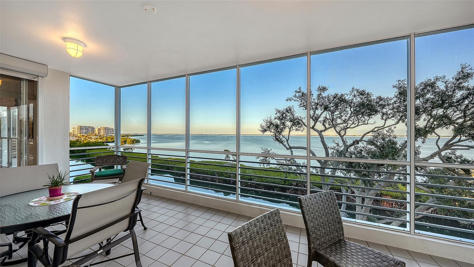 2450 HARBOURSIDE DR #234