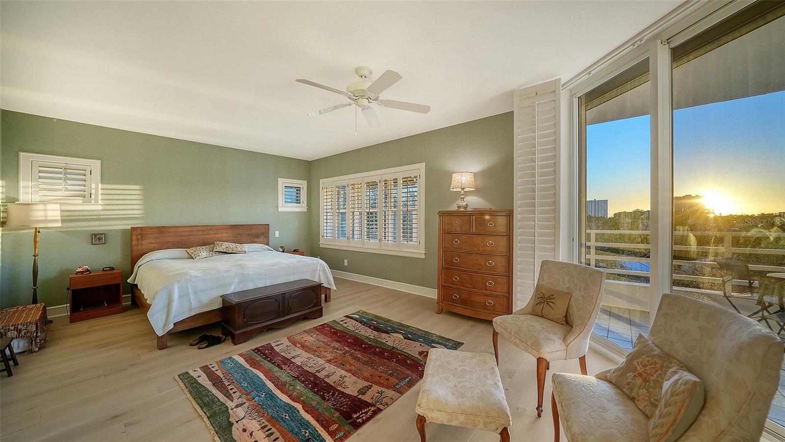 2450 HARBOURSIDE DR #234