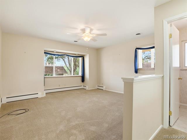 3330 S Oneida Way