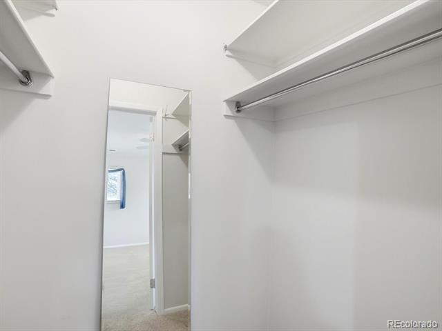 3330 S Oneida Way
