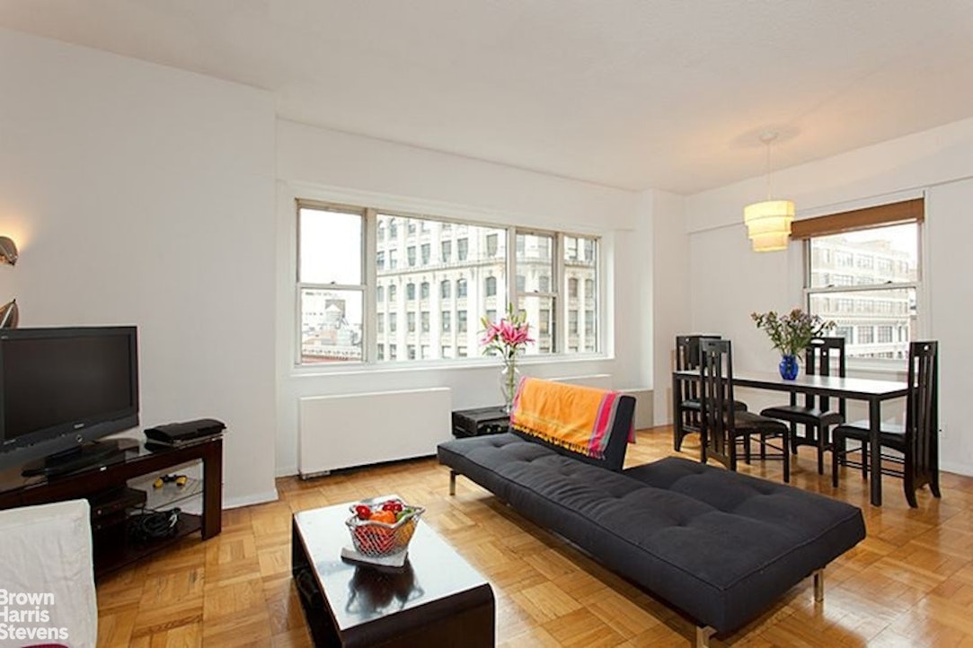 60 E 8TH Street 12N