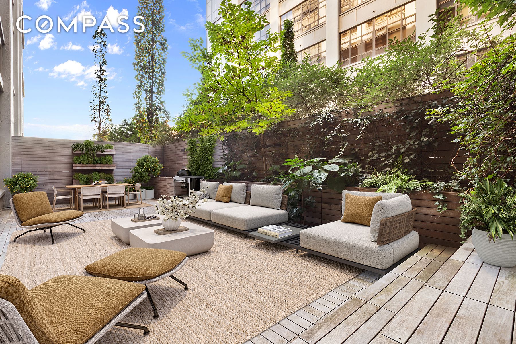 360 Furman Street 322/323