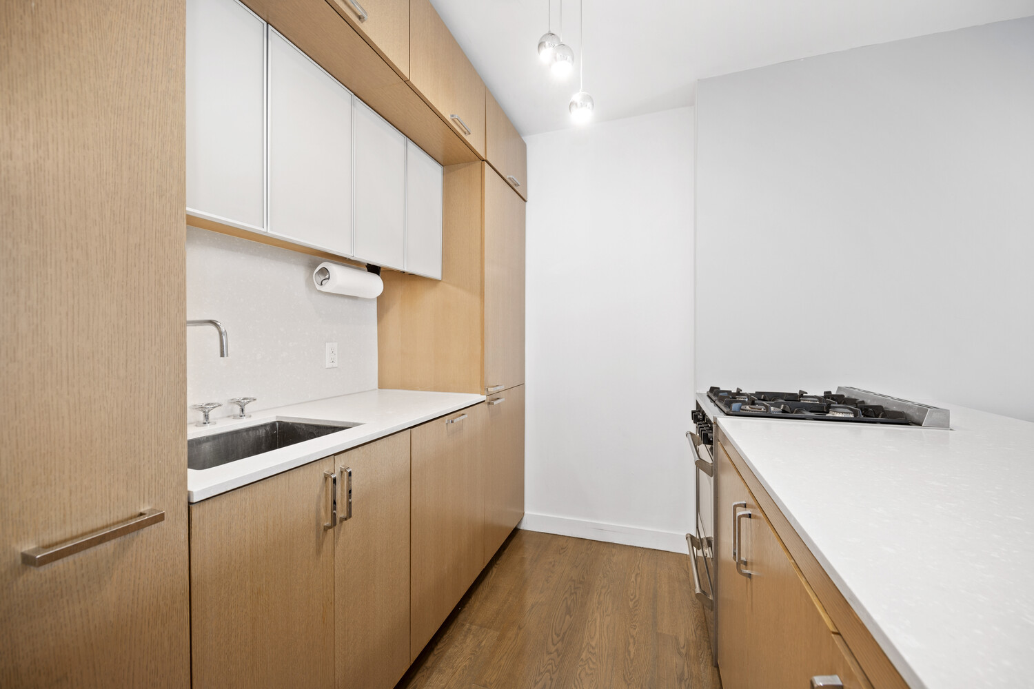 225 RECTOR Place 19E