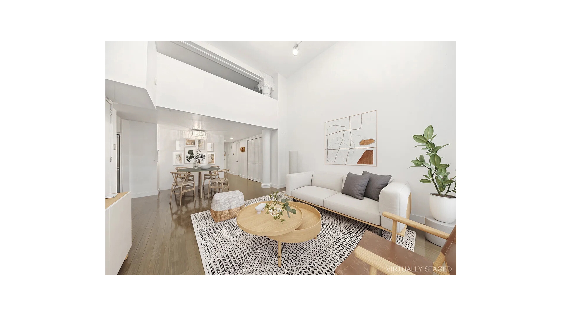 250 MERCER Street C318