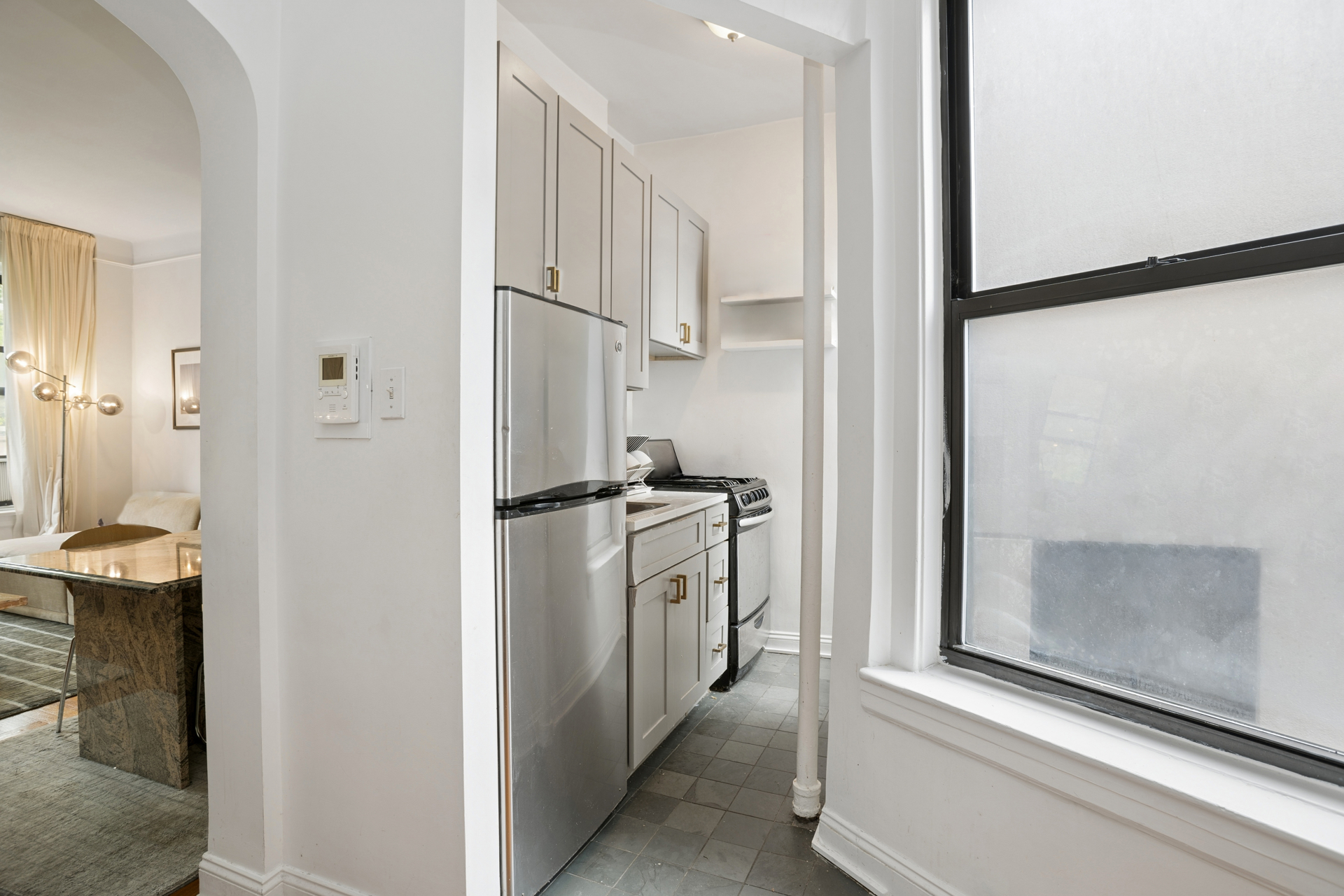 317 E 18TH Street 4A