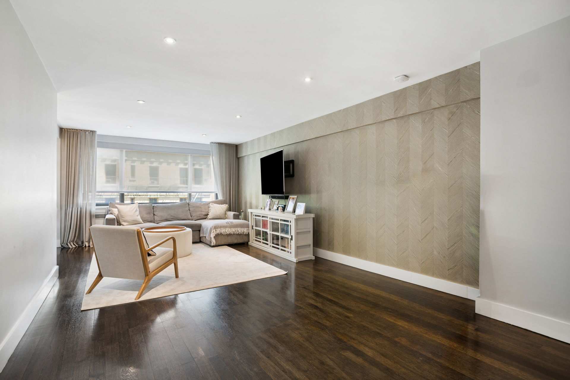 420 E 64TH Street E6D