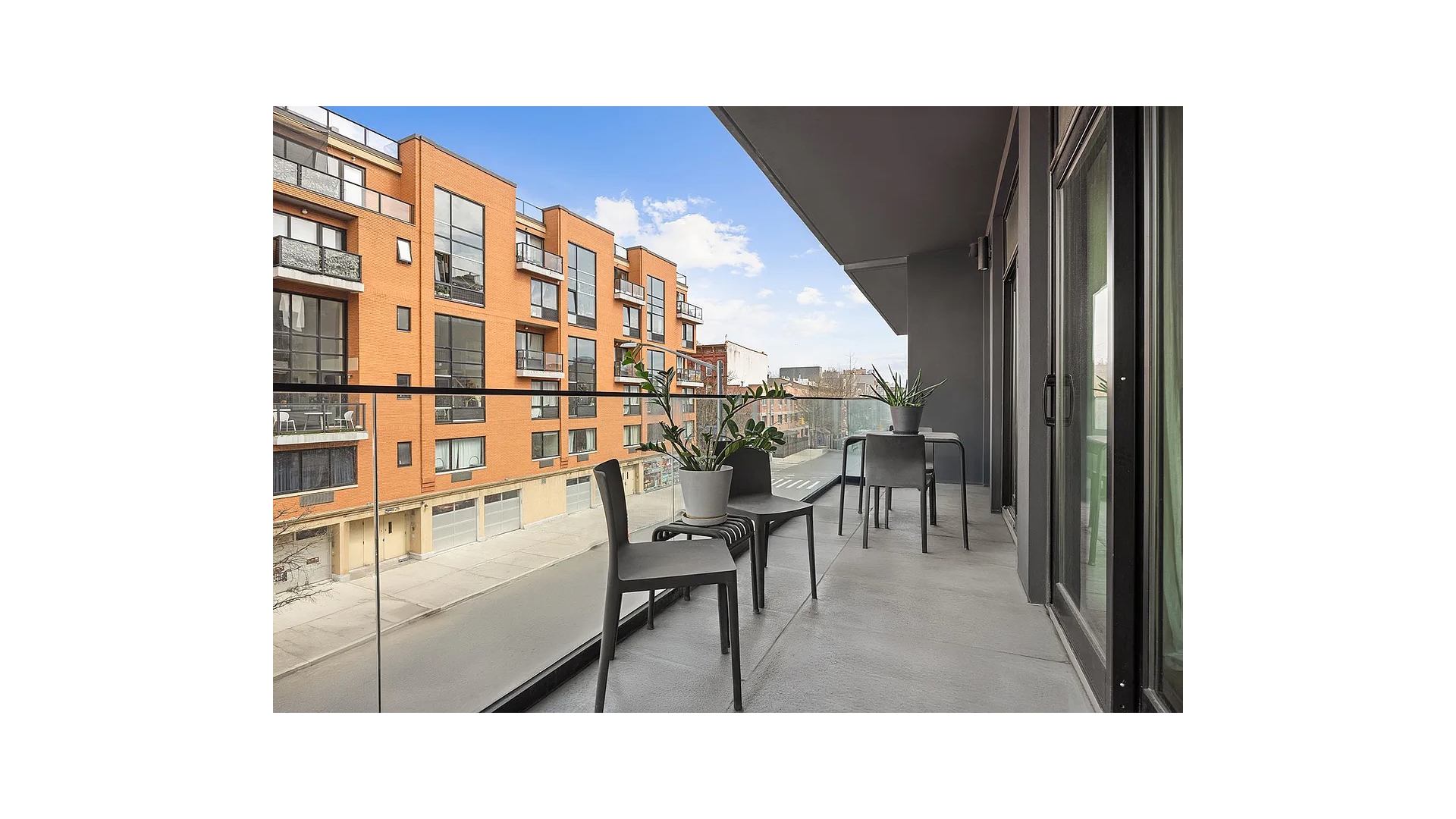 114 LEXINGTON Avenue 304