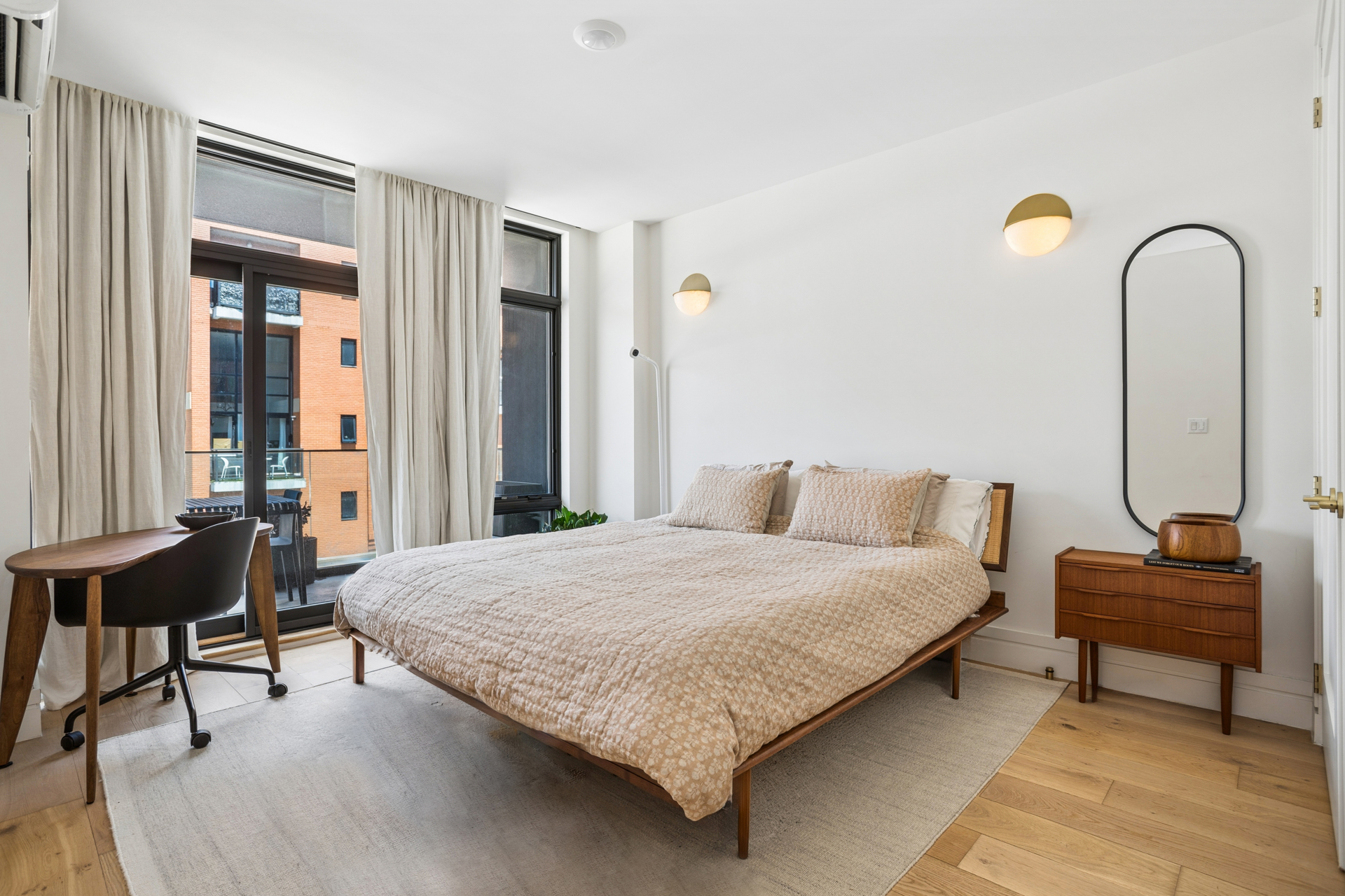114 LEXINGTON Avenue 304
