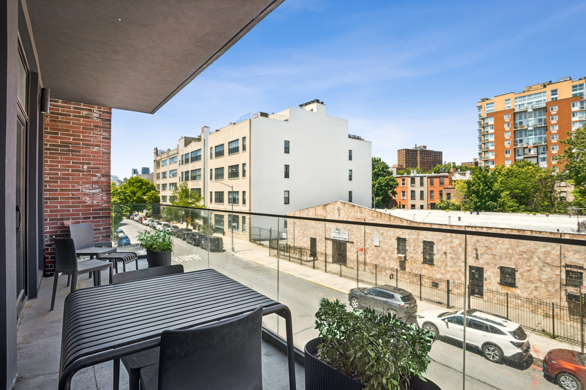 114 LEXINGTON Avenue 304