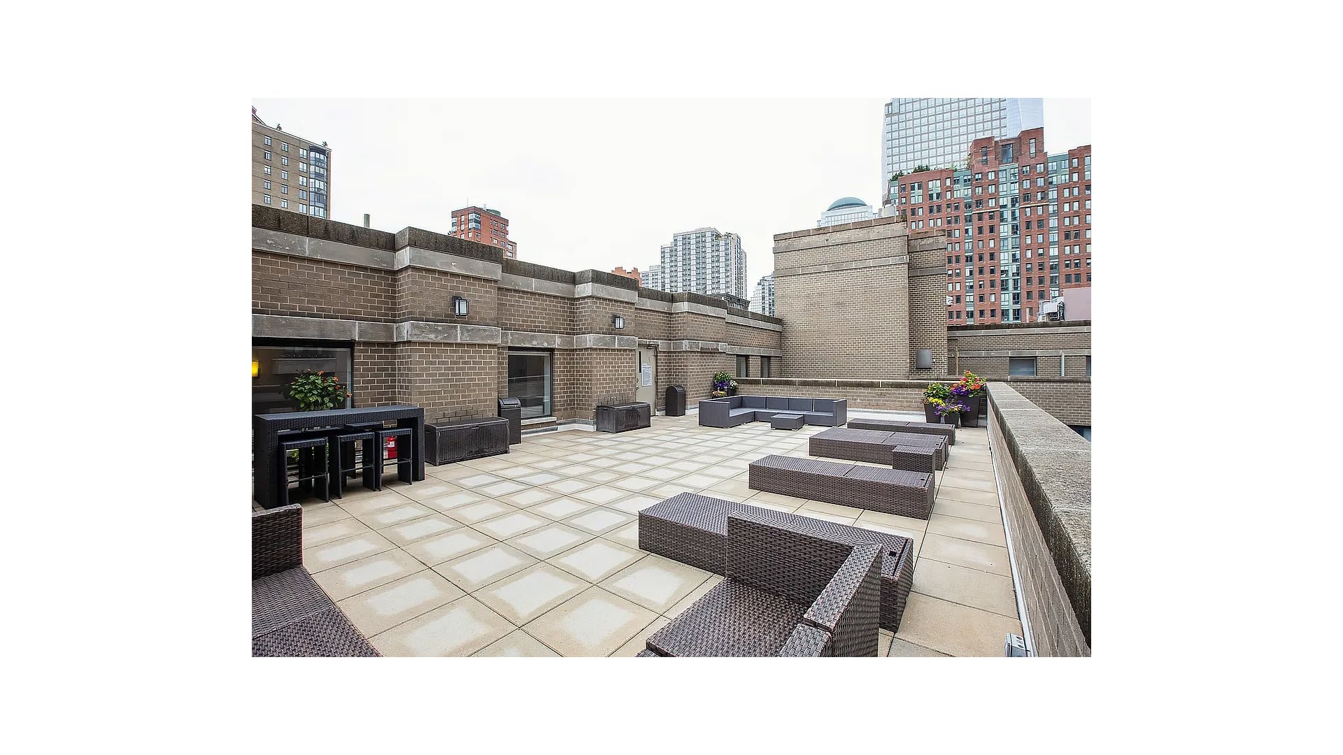 280 RECTOR Place 7E