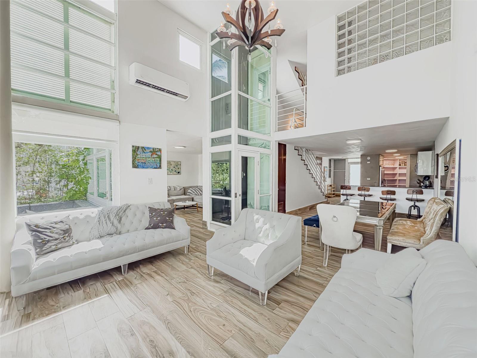 119 CALLE BOULEVARD