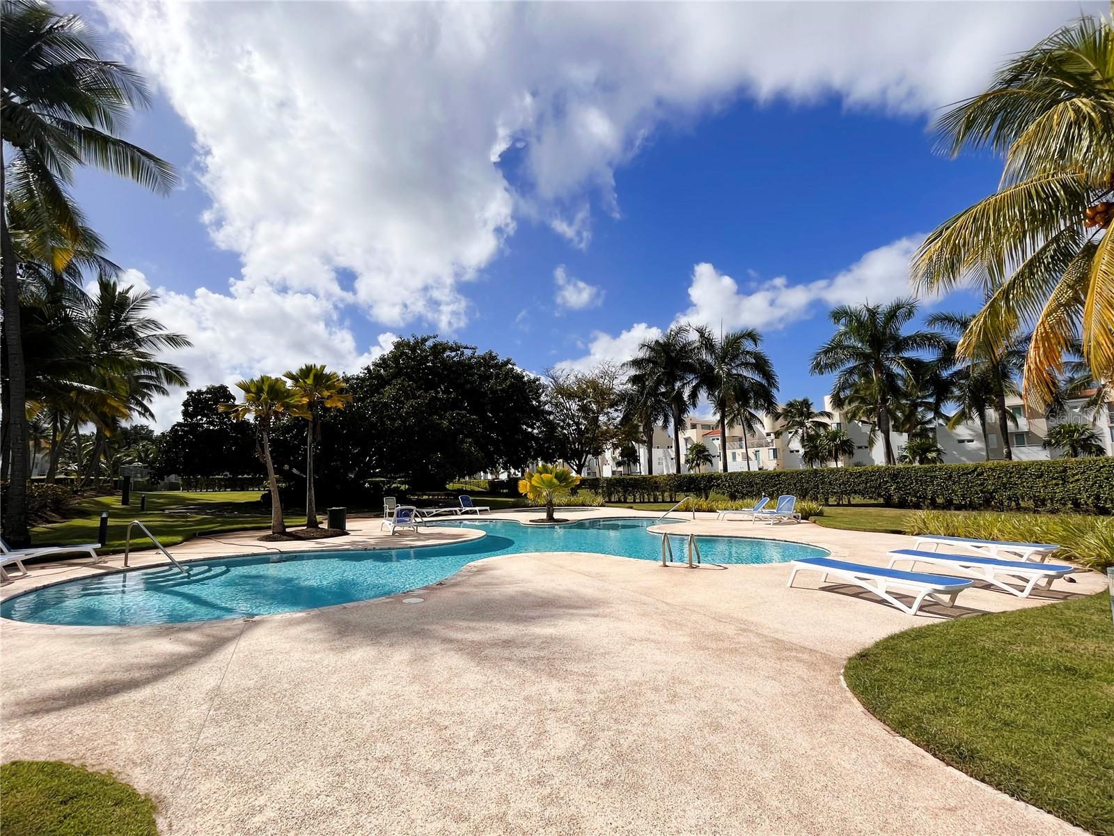 119 CALLE BOULEVARD