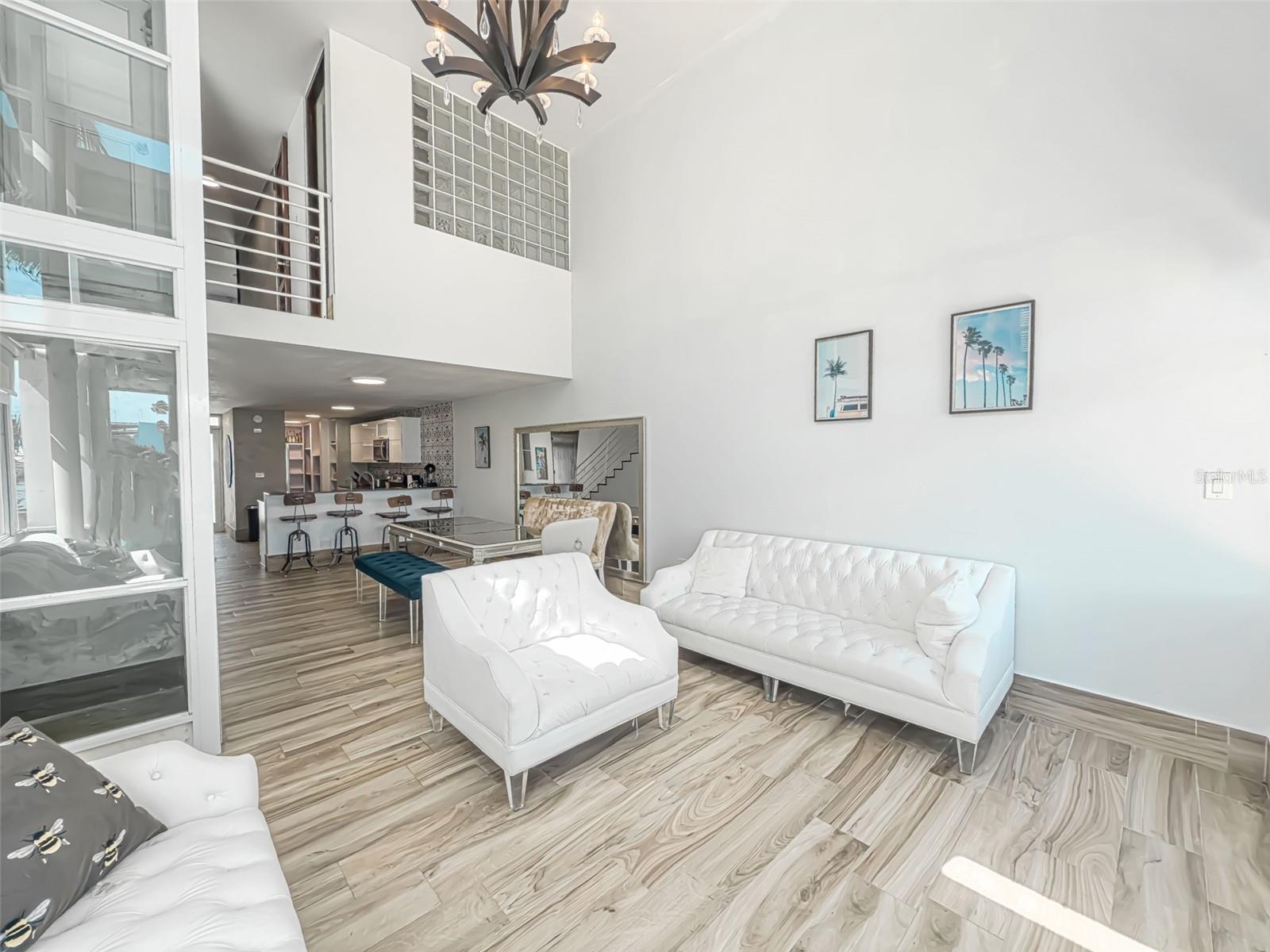 119 CALLE BOULEVARD