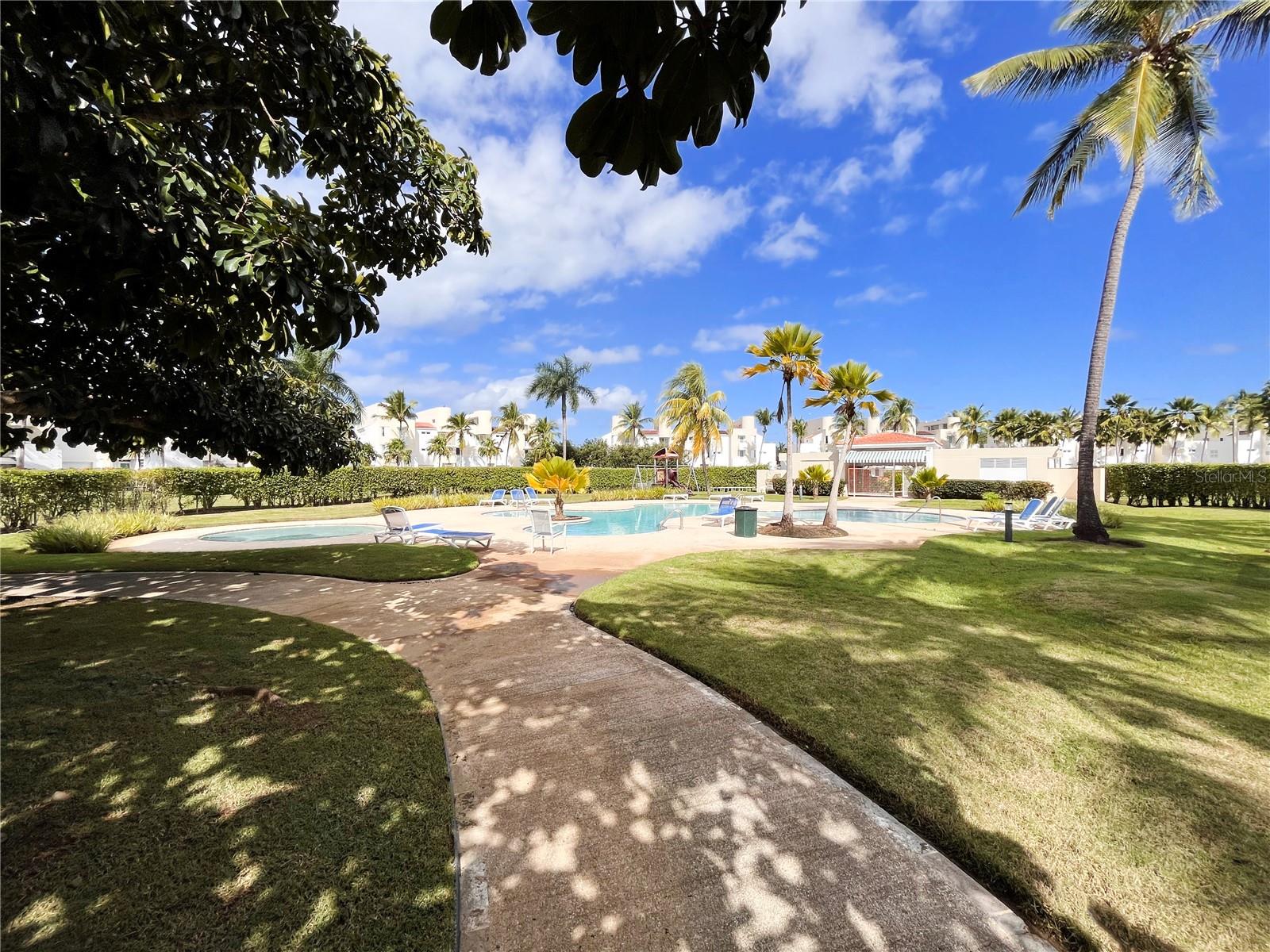 119 CALLE BOULEVARD