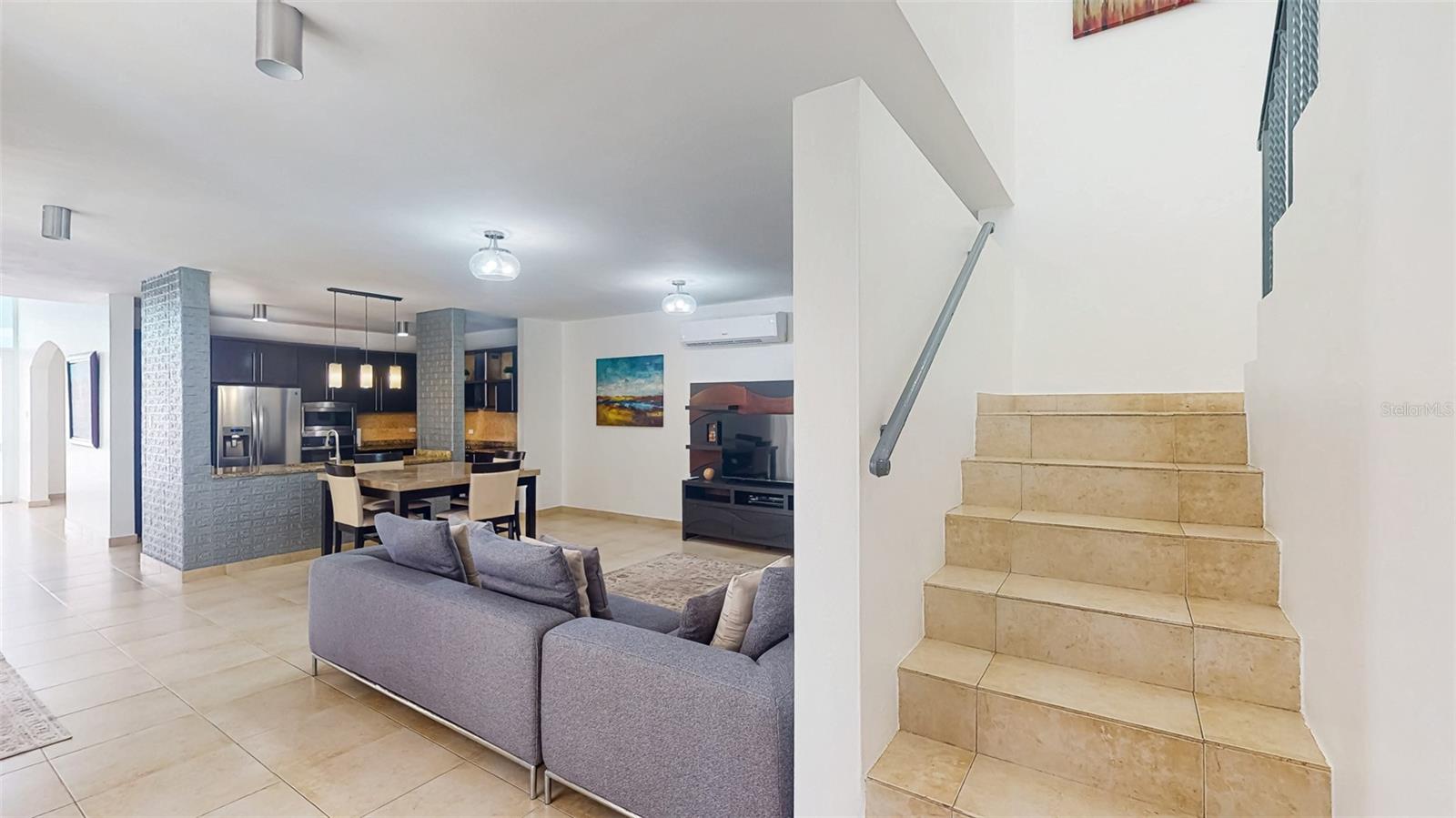 6690 CALLE MALACHITE