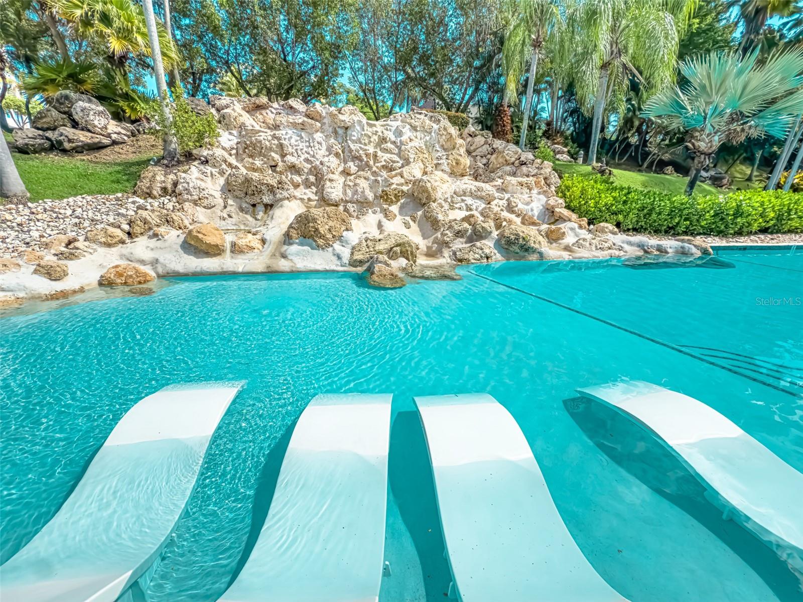 6690 CALLE MALACHITE