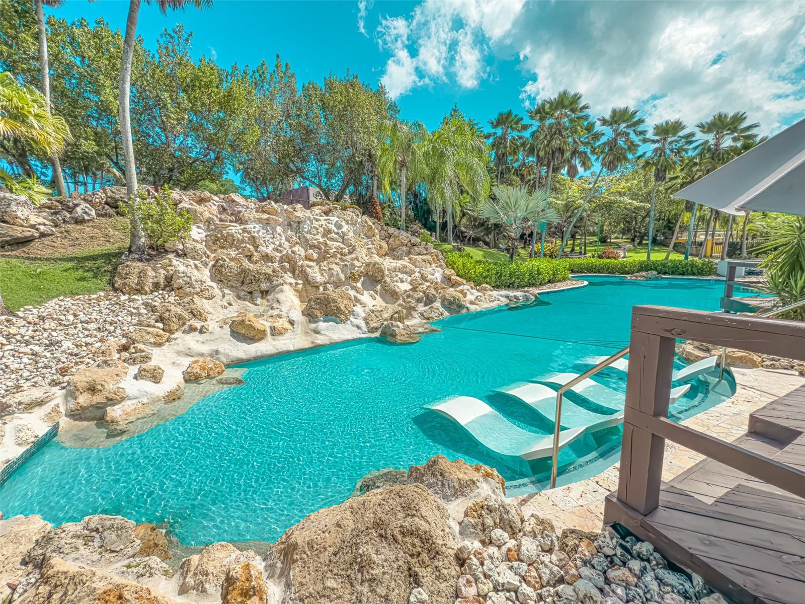 6690 CALLE MALACHITE