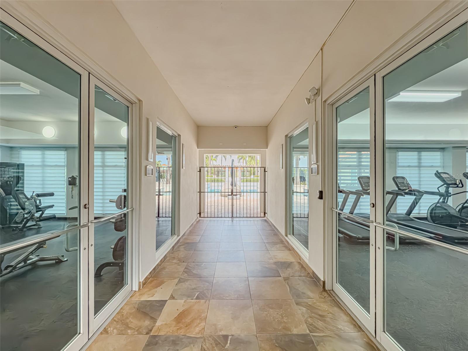 6690 CALLE MALACHITE