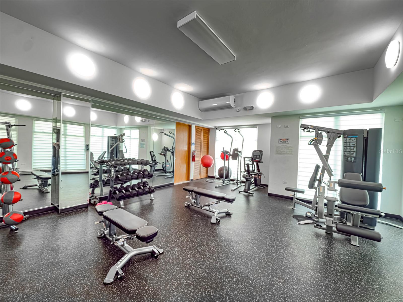 6690 CALLE MALACHITE