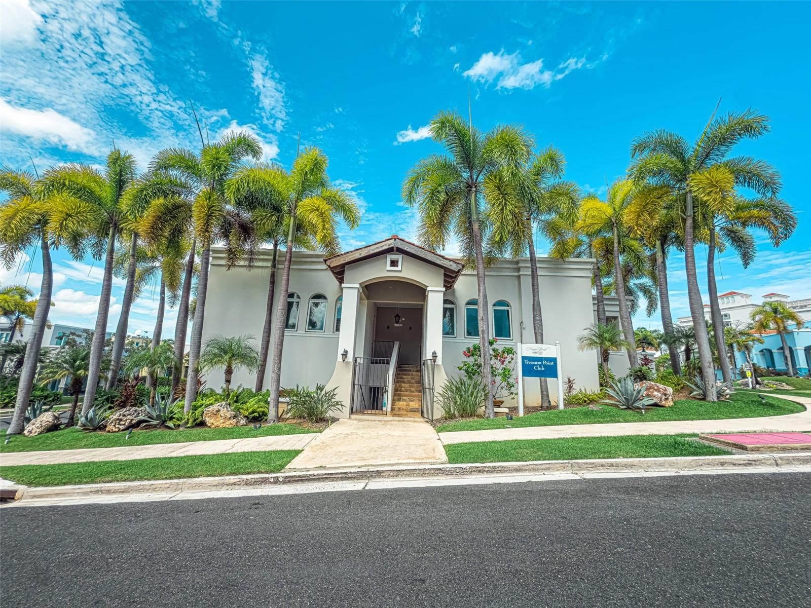 6690 CALLE MALACHITE