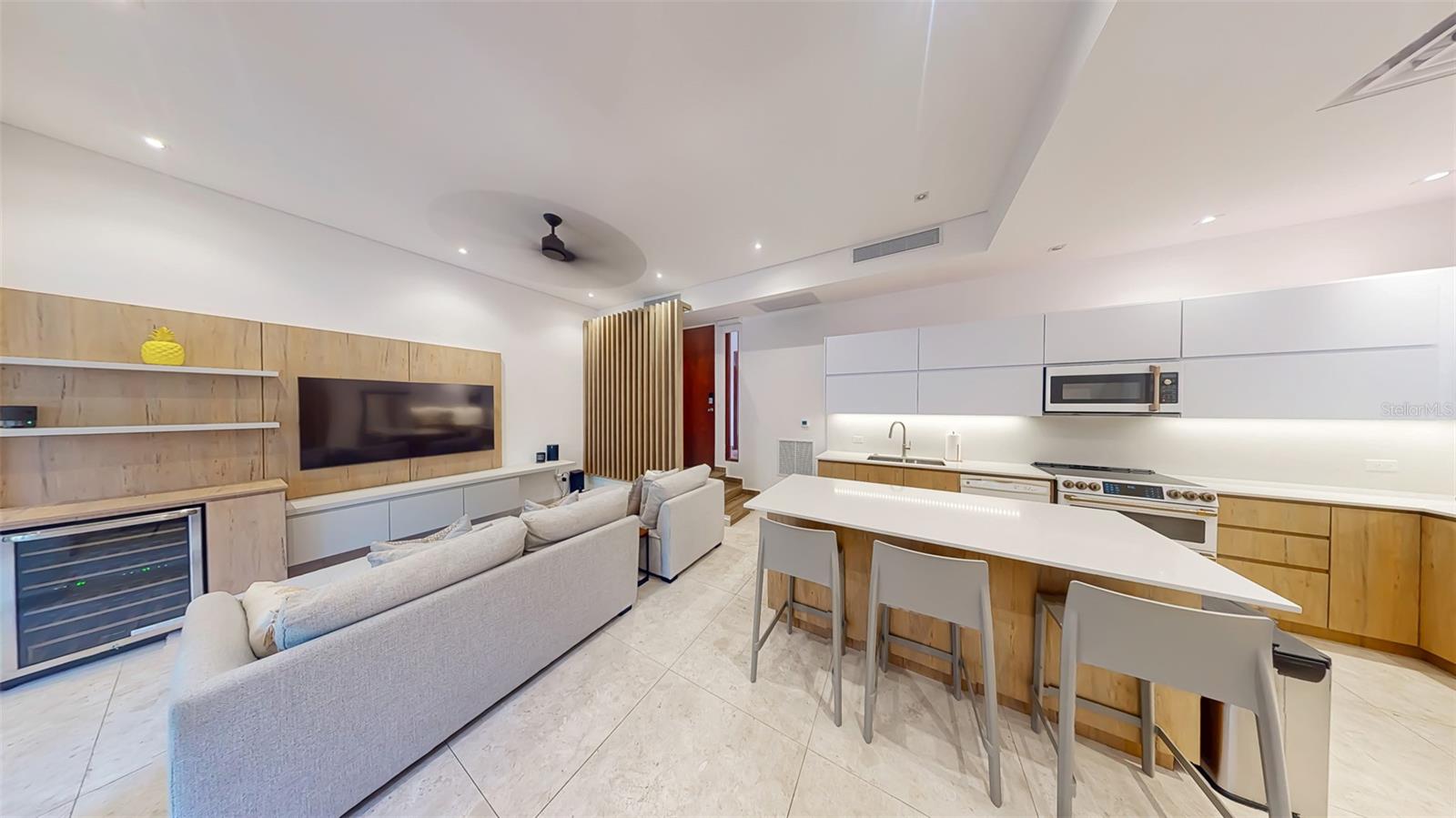 The Fairways Drive THE FAIRWAYS DRIVE