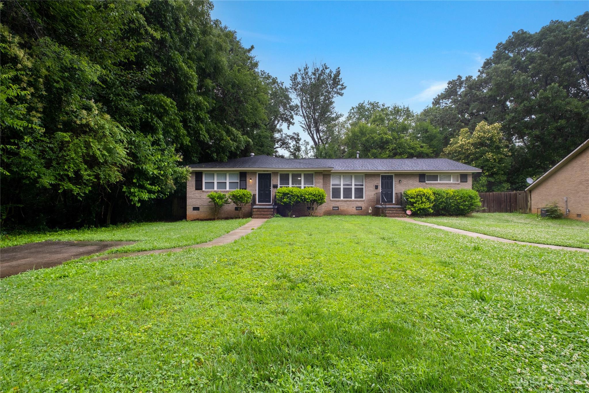 1613 Herrin Avenue