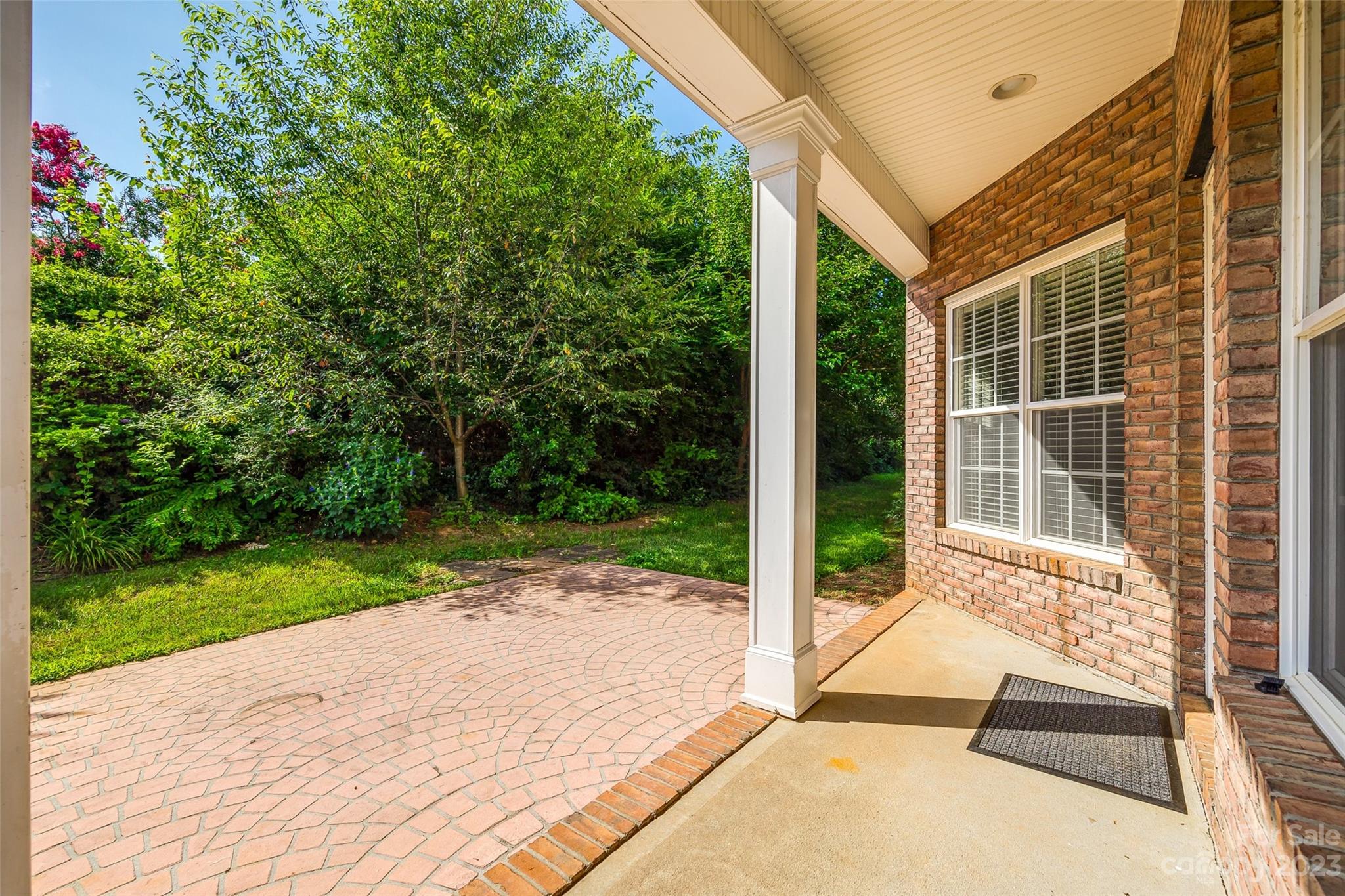 186 Lake Commons Drive