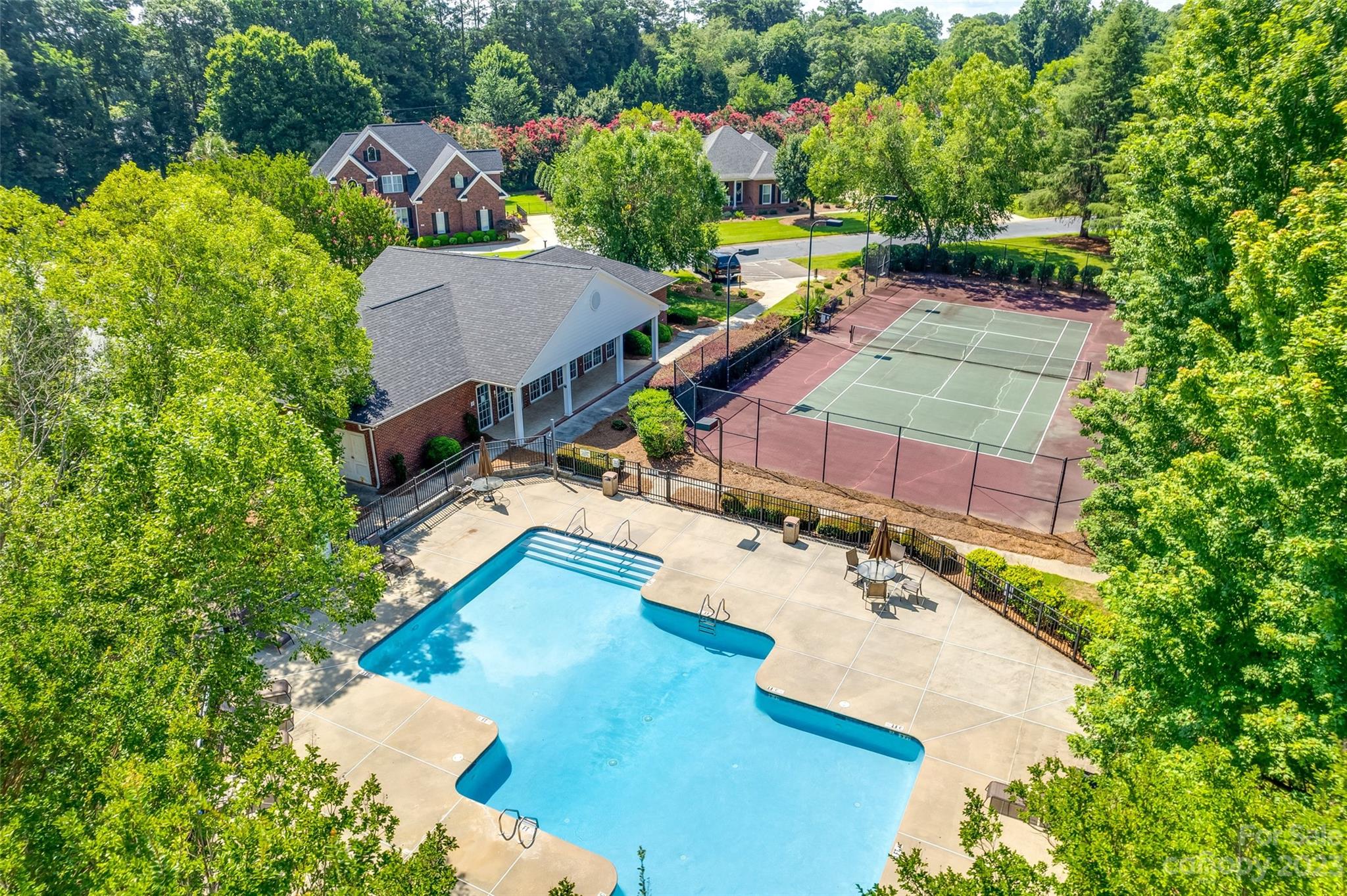 186 Lake Commons Drive