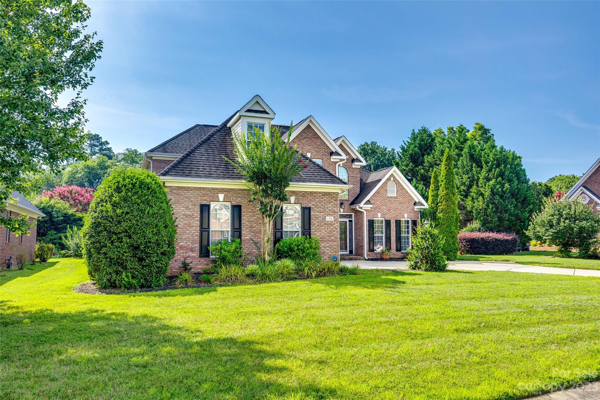 186 Lake Commons Drive