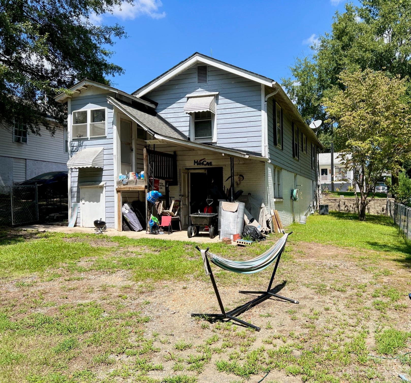 411 E Walnut Avenue