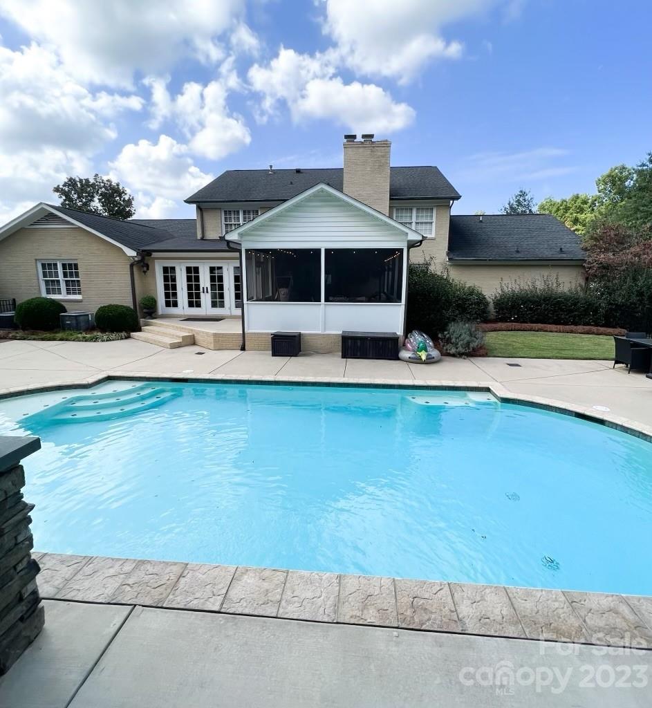 2680 Claxton Drive