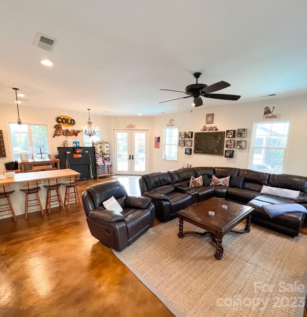 2680 Claxton Drive