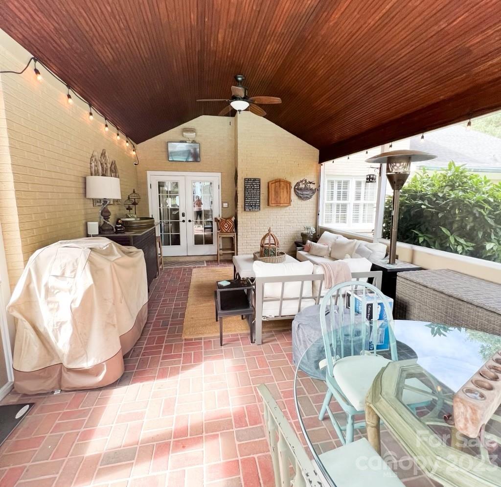 2680 Claxton Drive