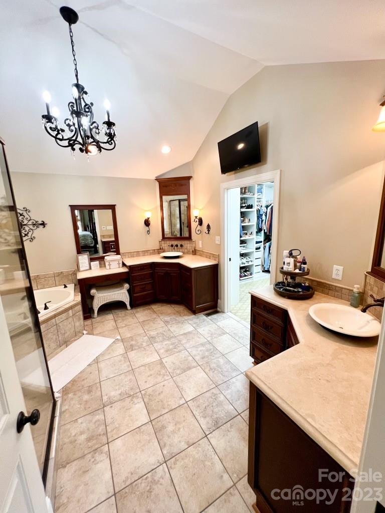 2680 Claxton Drive