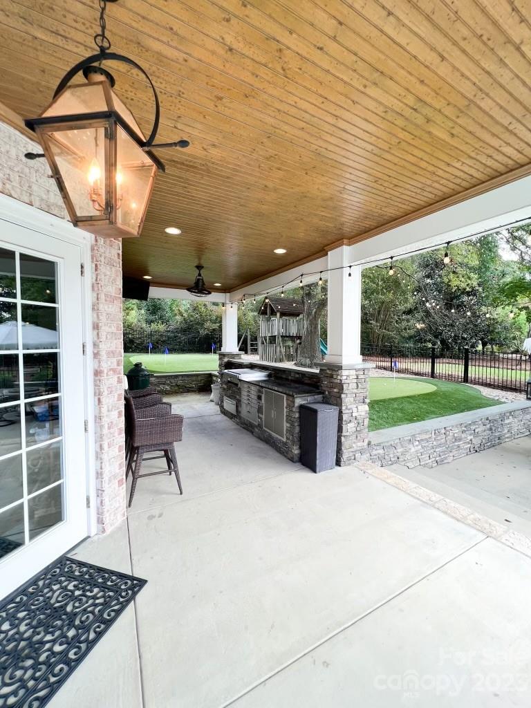 2680 Claxton Drive