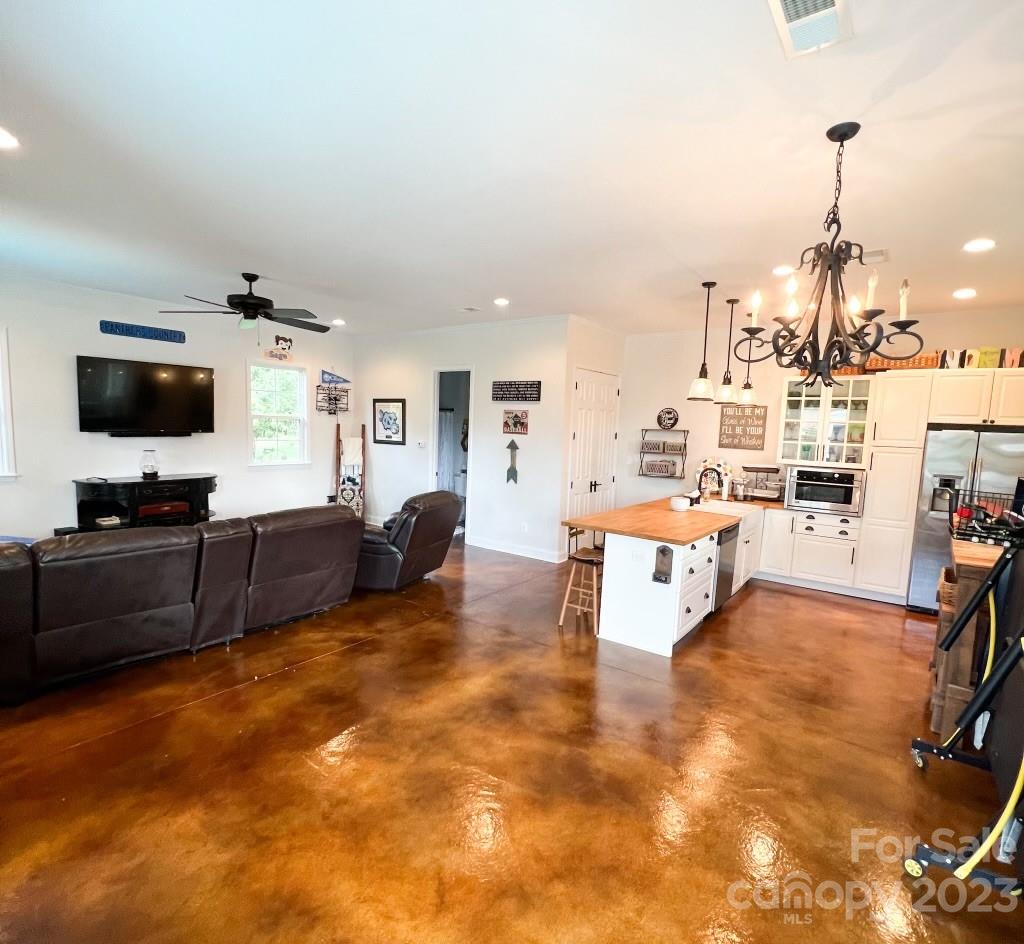 2680 Claxton Drive