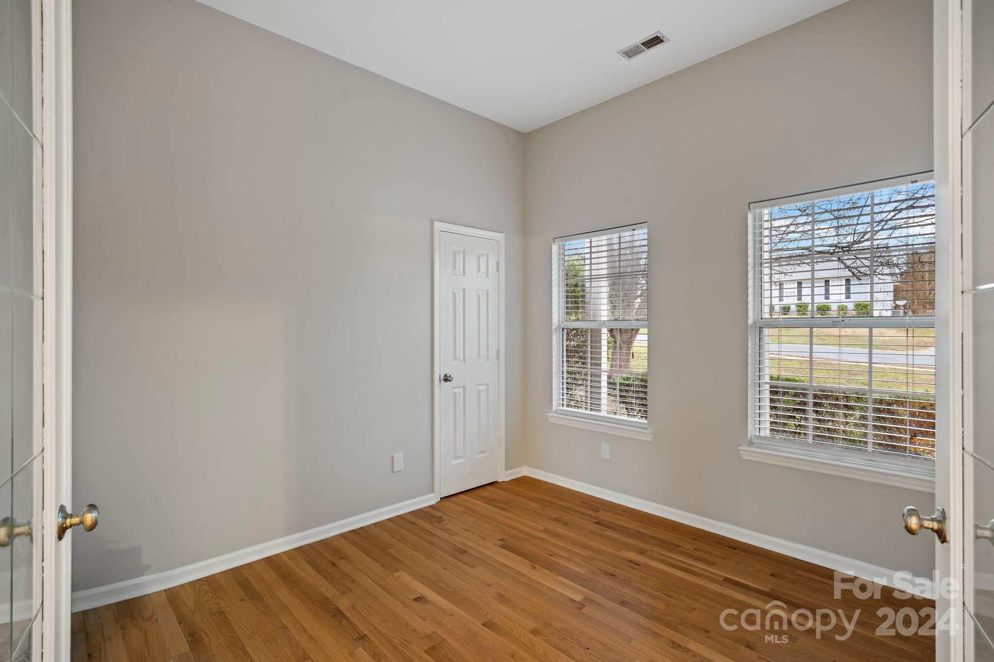 1207 Yorkdale Drive