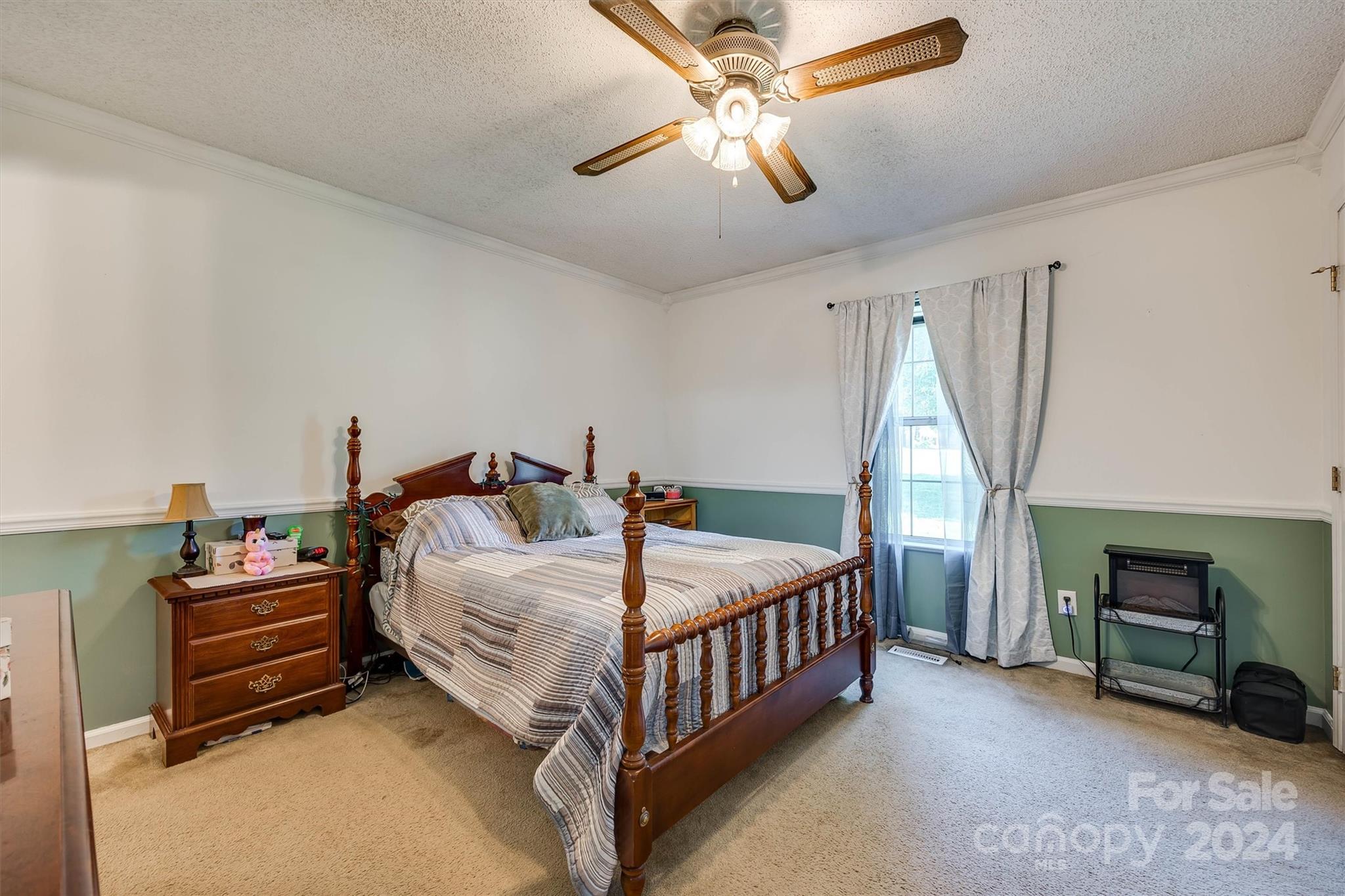 3513 Deer Track Lane