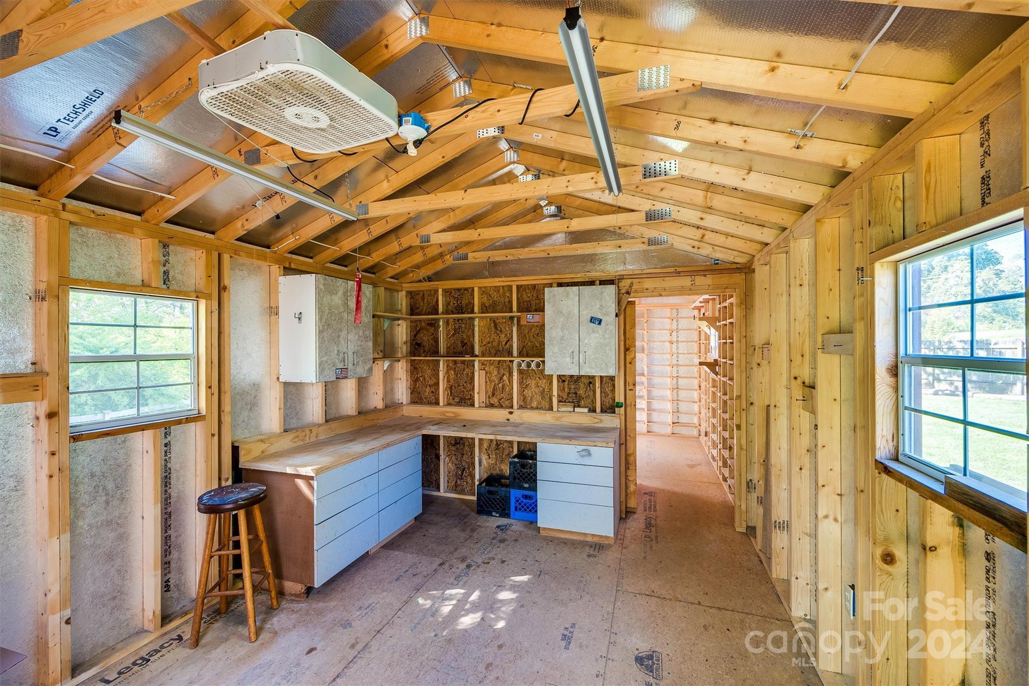 3513 Deer Track Lane