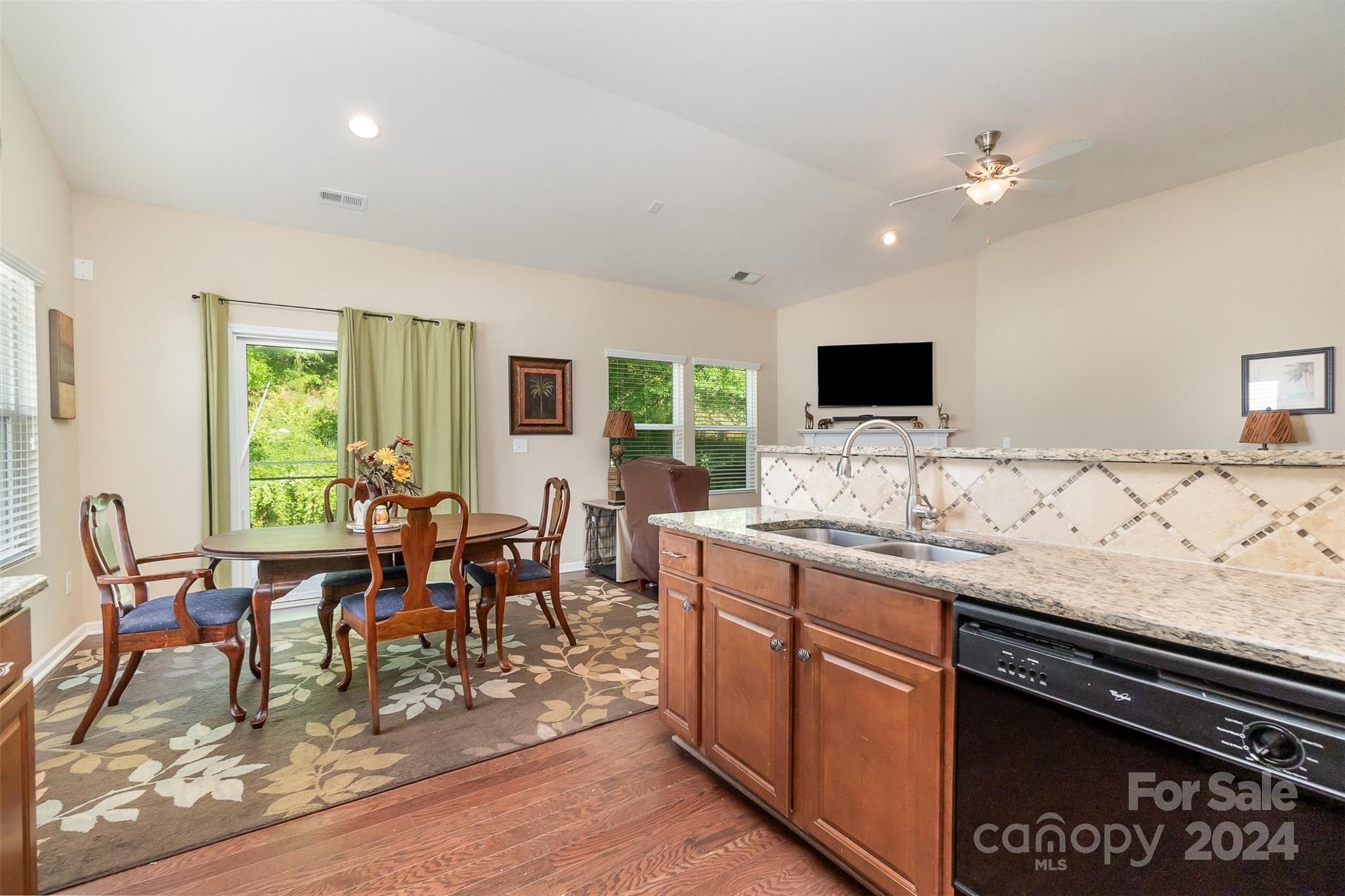 1660 Beleek Ridge Lane