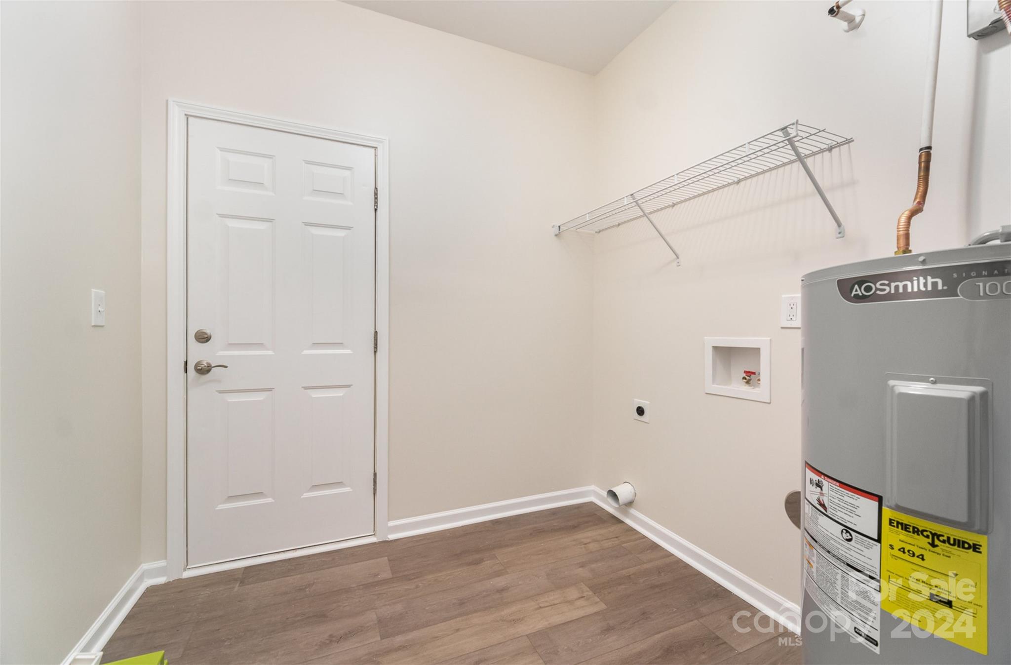 24593 Blue Heron Circle