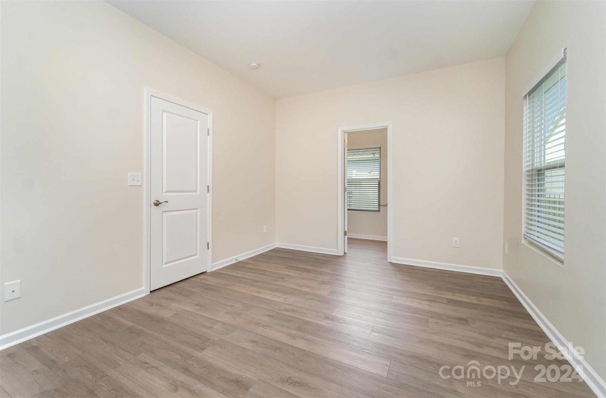 24593 Blue Heron Circle