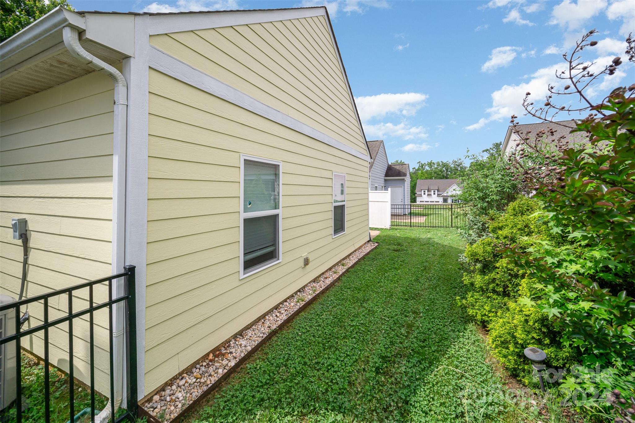 24593 Blue Heron Circle
